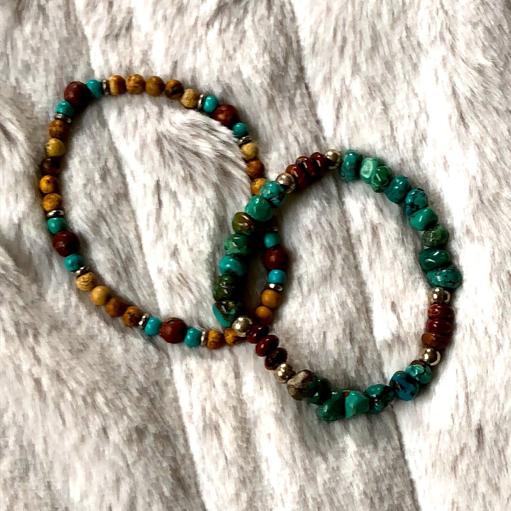 Natural Stone Beaded‎ Bracelets - Picture 3 of 3